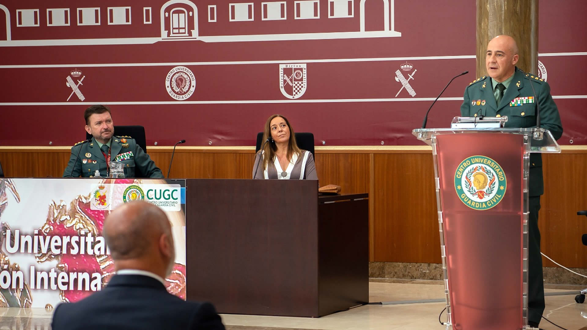 Ceremonia de Clausura del II Curso Universitario en Investigación Interna