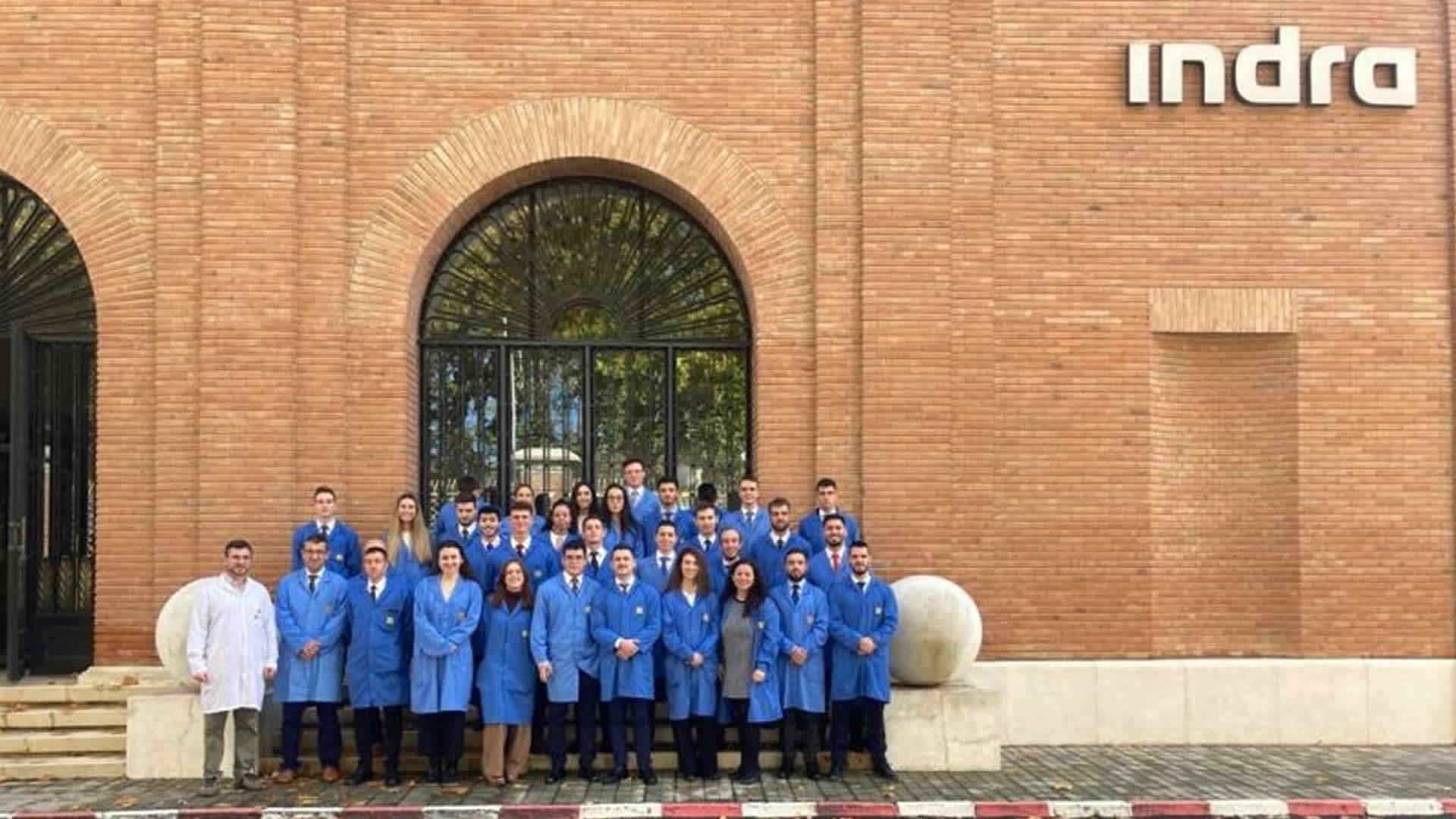 Alumnos del CUGC visitan la sede de INDRA en Aranjuez