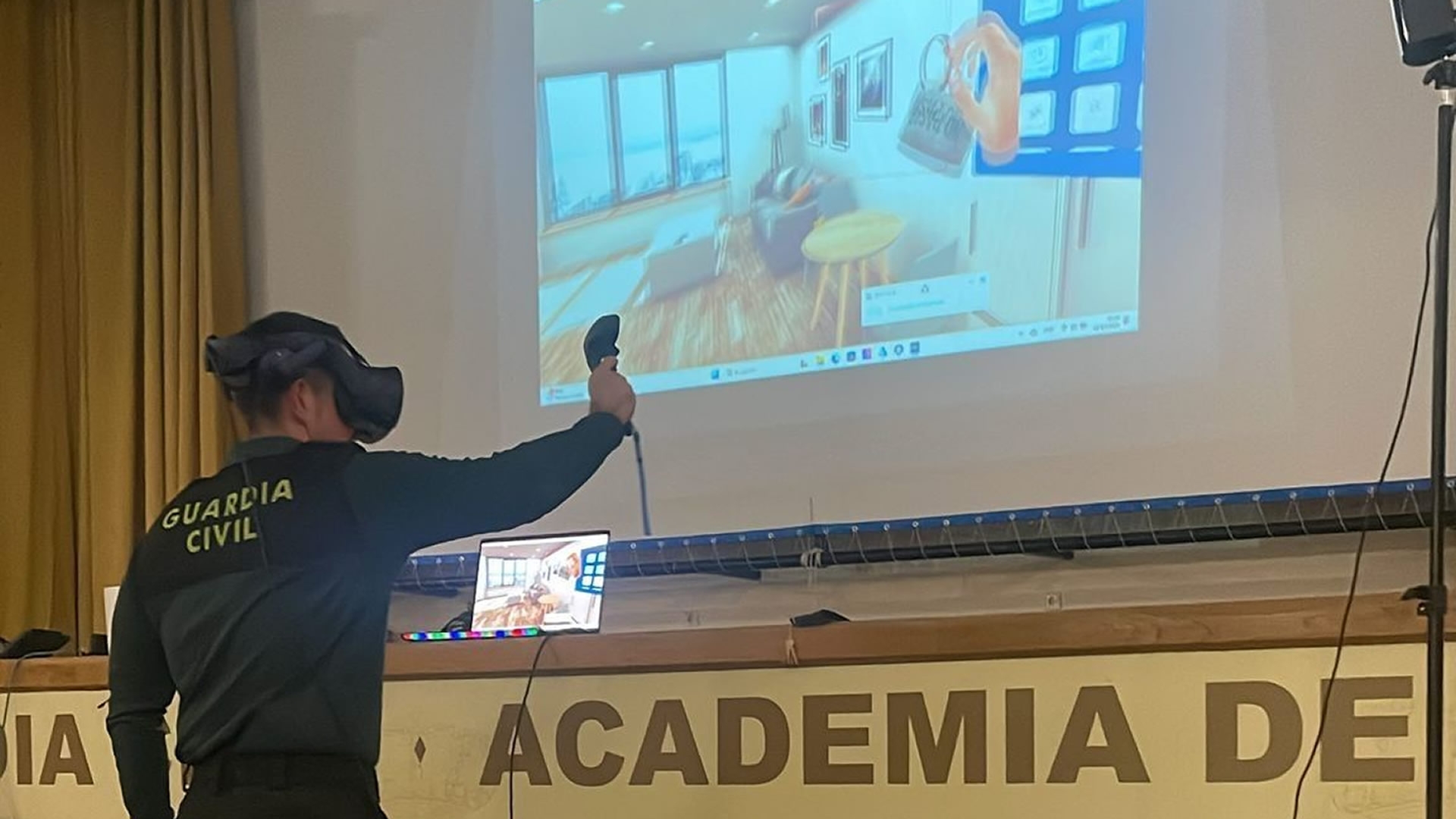 Presentación en la Academia de Cabos y Guardias de Baeza de la RV en la educación
