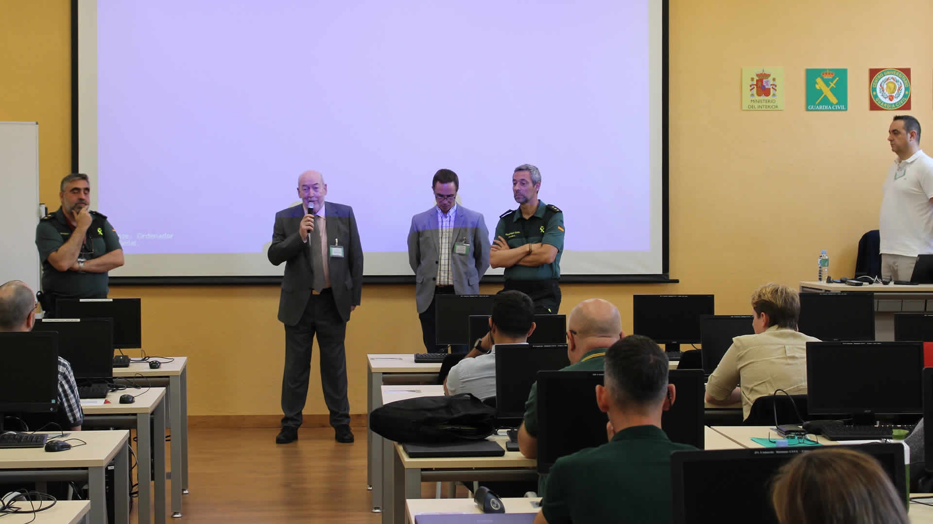 El Centro Universitario de la Guardia Civil acoge la Celebración del Curso de Ciberpatrullaje en la protección de la naturaleza